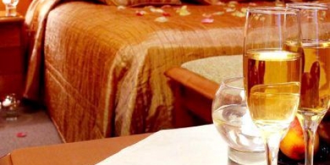 Як прикрасити кімнату до весілля своїми руками: поради по прикрасі