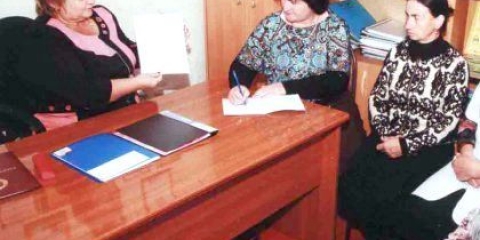 Як здійснюється правове регулювання внутрішнього розпорядку?
