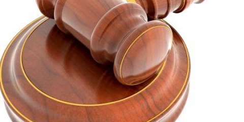 Як вести відповідачу в суді: головне правило