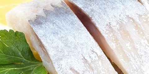 Як засолити оселедець з гірчицею?
